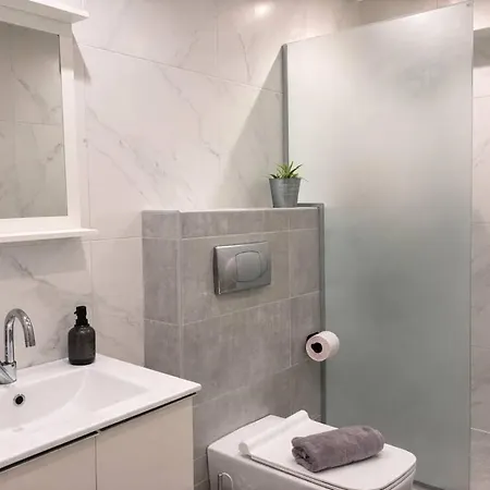 Comfortable 1br 5 Min To Ladadika Salonicco