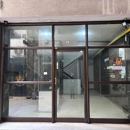Comfortable 1br 5 Min To Ladadika *