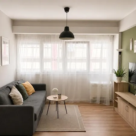 Comfortable 1br 5 Min To Ladadika, Buka Hospitality *